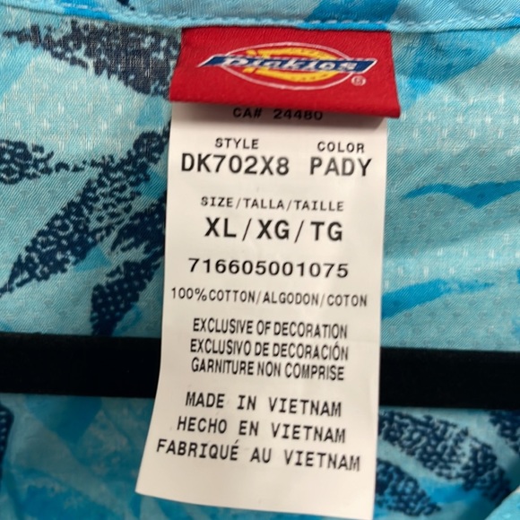 Dickies women’s XL 100% cotton scrub top. NWT - Picture 3 of 4